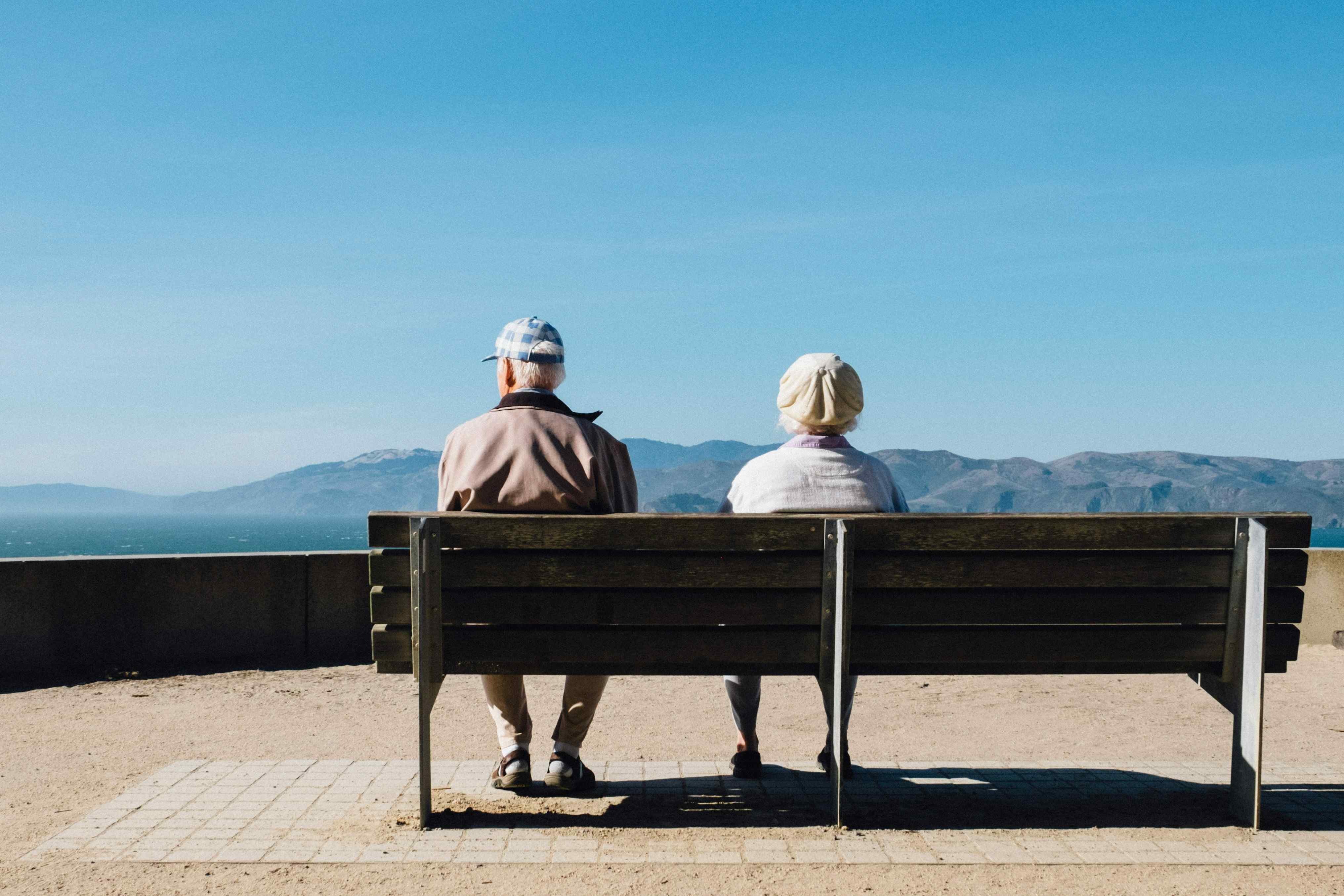Pros and Cons of Home Care: Ultimate Guide