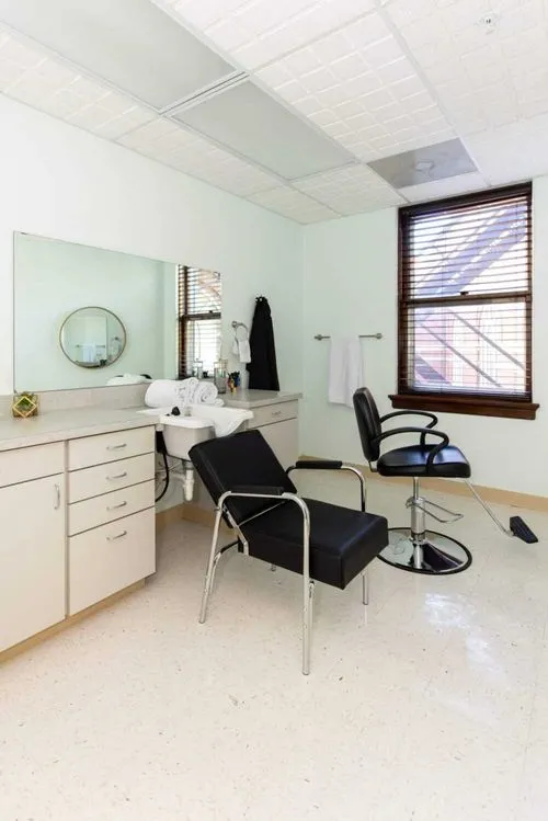 Arista Recovery facility photo 8